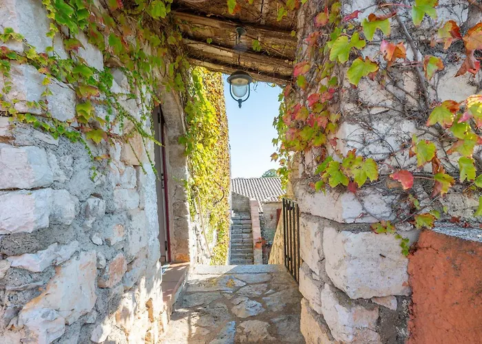 34lavit Willa Viols-en-Laval