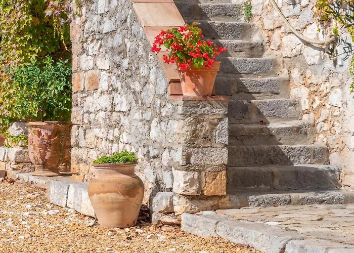 34lavit Viols-en-Laval